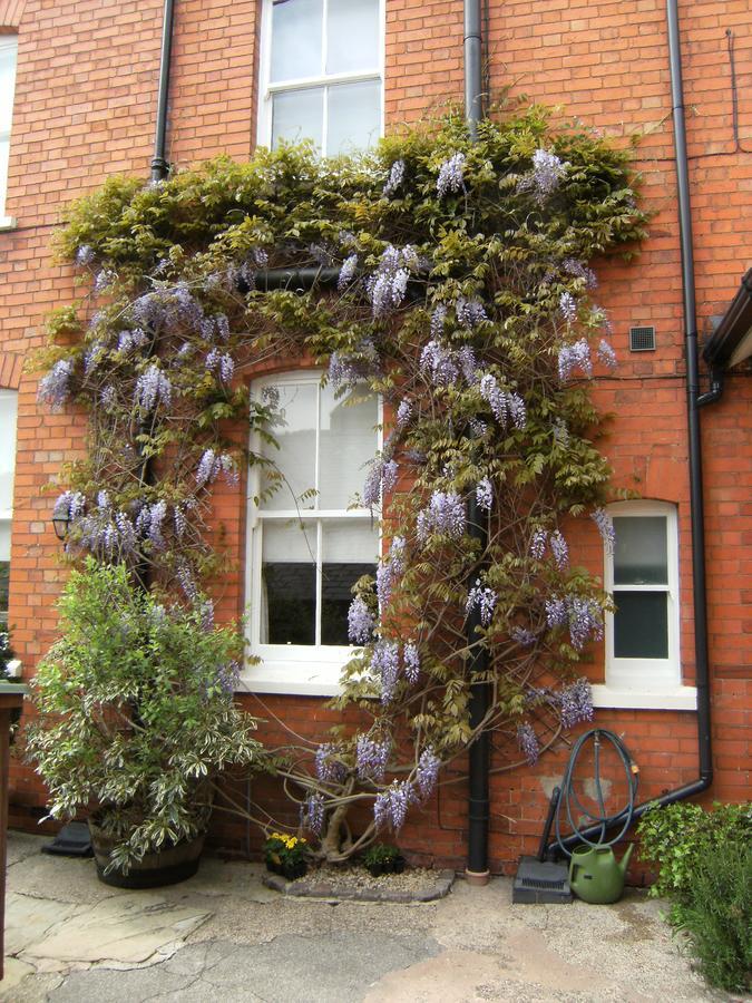 Bridge House Bed & Breakfast Newark upon Trent エクステリア 写真
